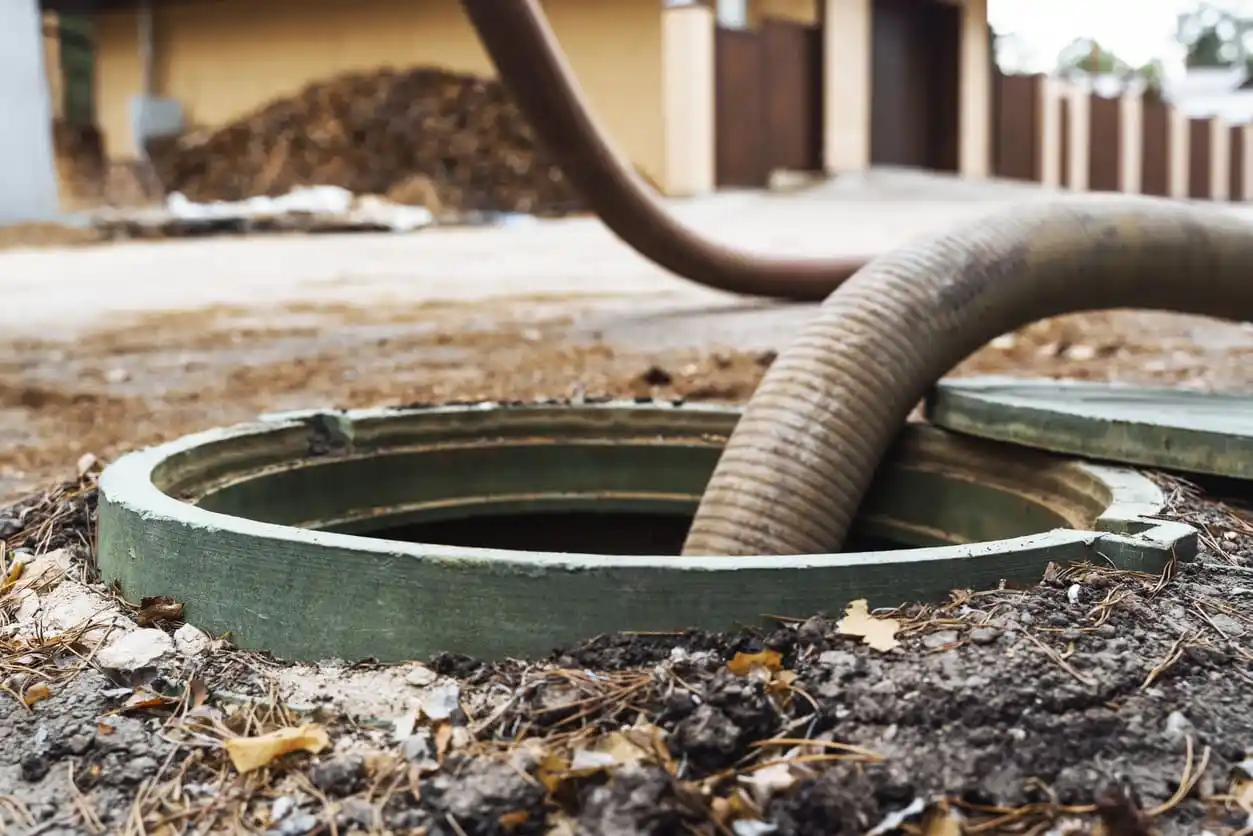 septic tank services Lucas Valley-Marinwood